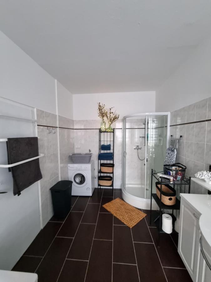 Gigi'S Ferienwohnung Nr. 1 Oschersleben Ngoại thất bức ảnh